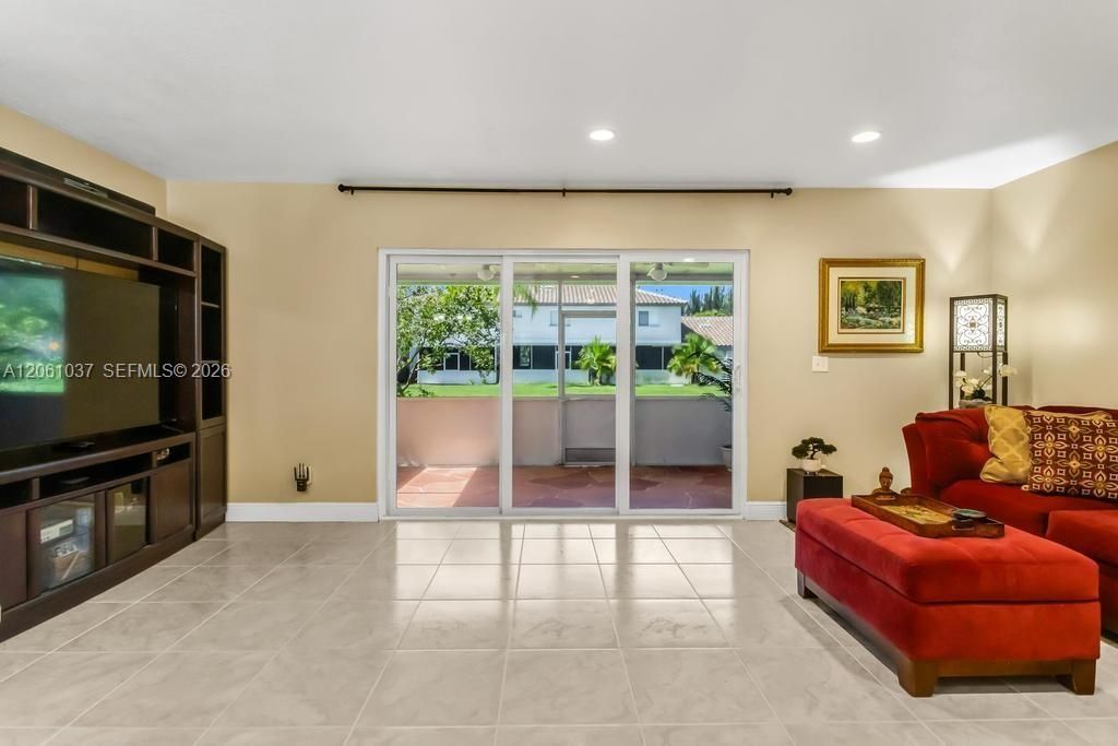 20822 NW 2nd St , Pembroke Pines, FL 33029 Photo