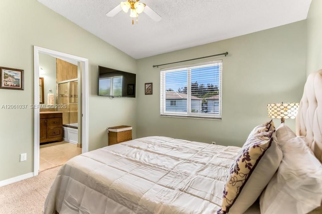 20822 NW 2nd St , Pembroke Pines, FL 33029 Photo