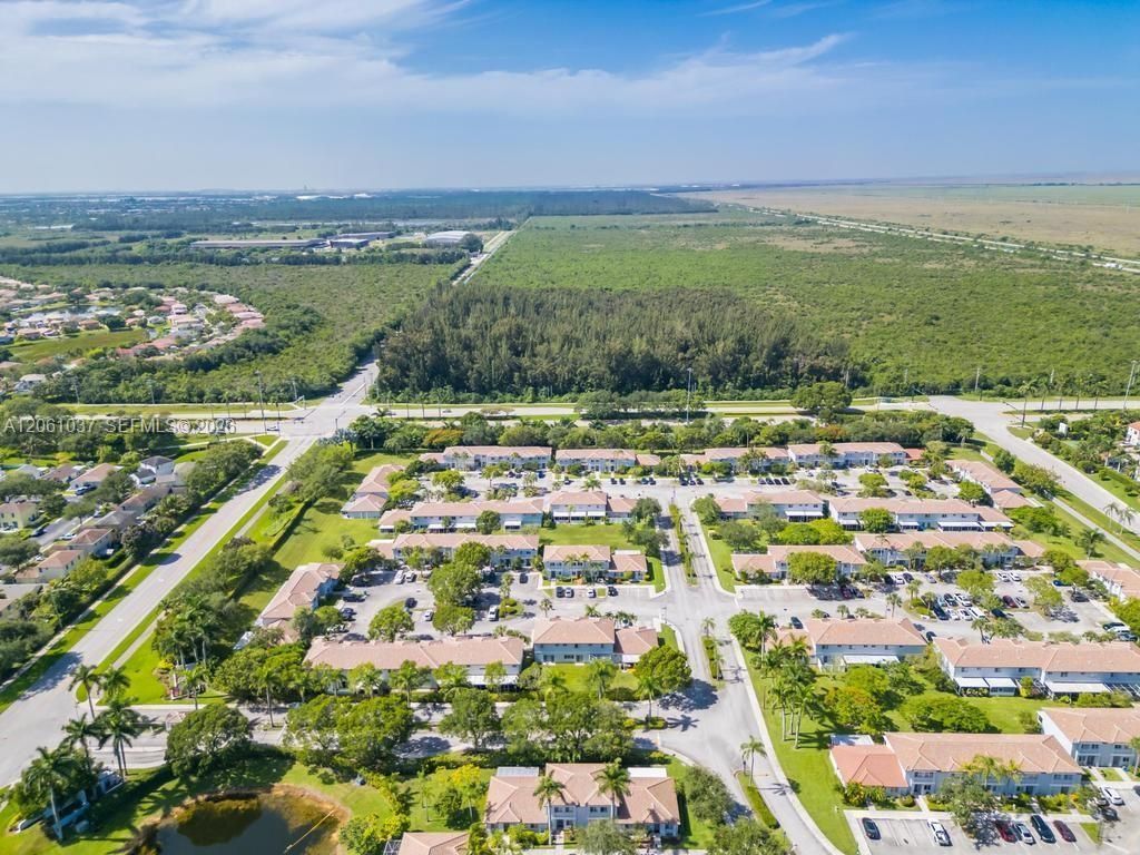 20822 NW 2nd St , Pembroke Pines, FL 33029 Photo