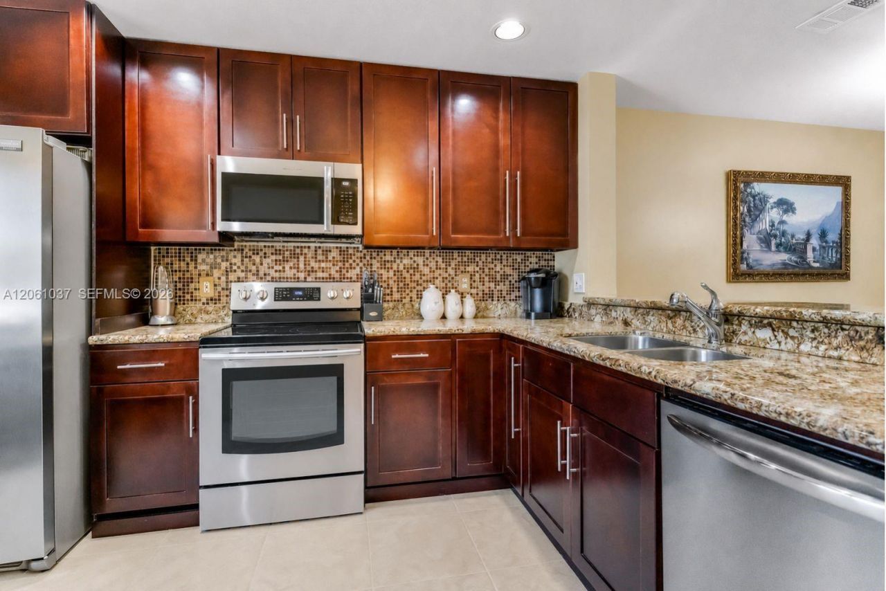 20822 NW 2nd St , Pembroke Pines, FL 33029 Photo