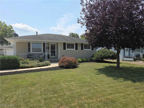1725 W 30th Street , Lorain, OH 44052