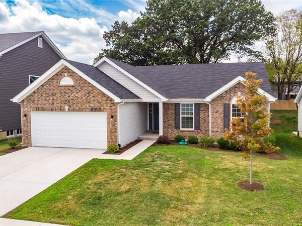 811 Crestwood Court , O'Fallon, MO 63366