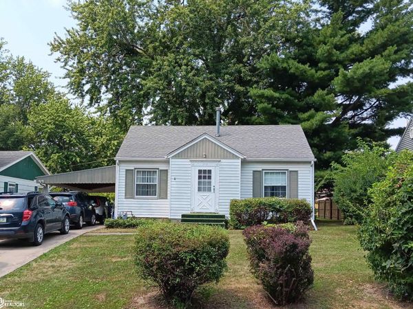 315 McKinley Avenue, Ottumwa, IA 52501