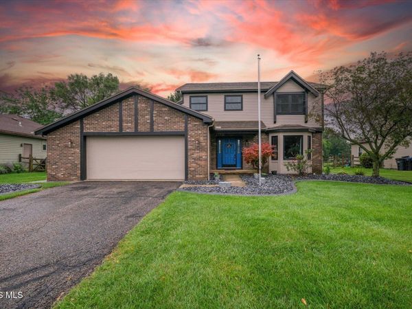 3518 Lynnbrooke Lane, Oregon, OH 43616