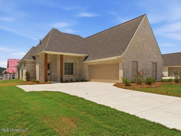 405 Old Maple Cove, Madison, MS 39110