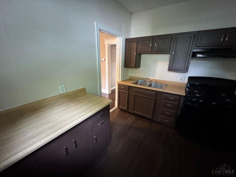 7412 Elizabeth Street, Cincinnati, OH 45231 Photo 6