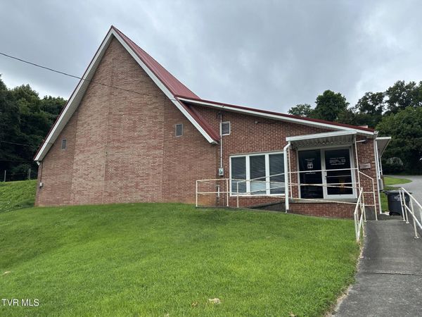 926 Lynn Garden Drive, Kingsport, TN 37665