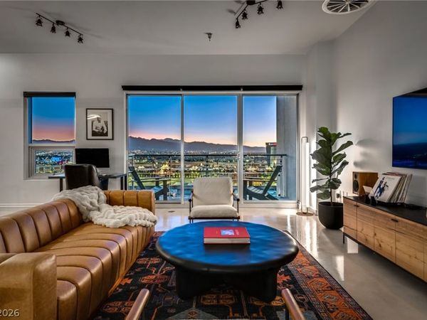 200 Hoover Avenue , Unit 1502, Las Vegas, NV 89101