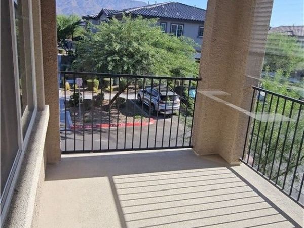 7330 N Decatur Boulevard , Unit 6, Las Vegas, NV 89131