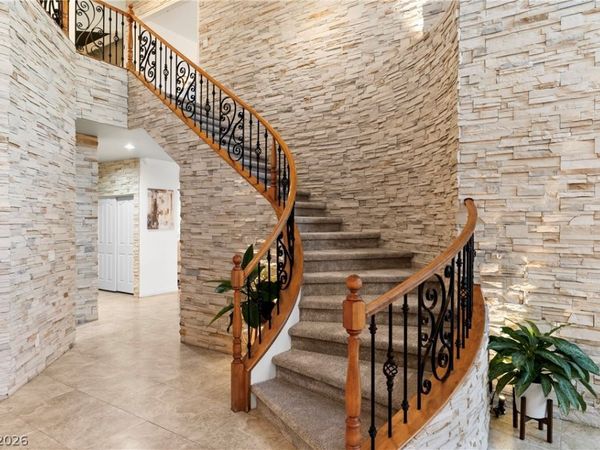 6382 Hermes Stables Court, Las Vegas, NV 89131