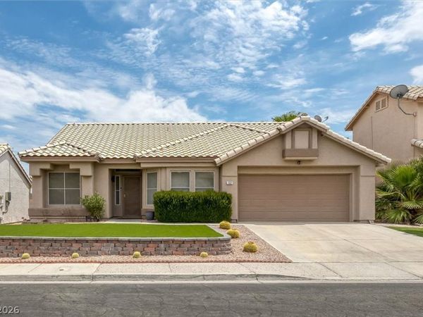 152 Cantamar Street , Henderson, NV 89074