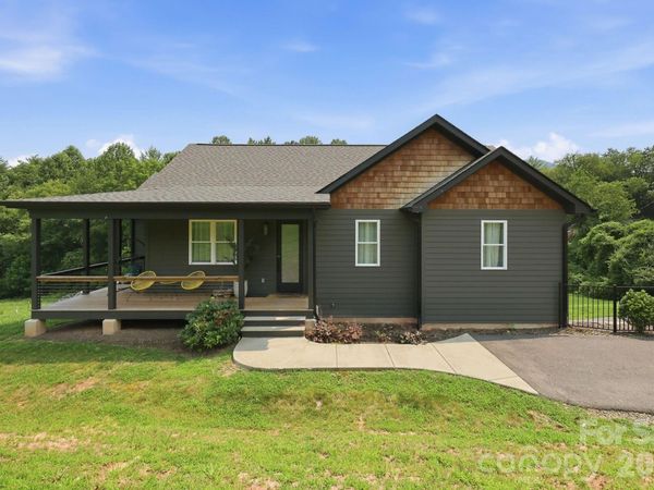 322 Goughes Branch Road , Leicester, NC 28748