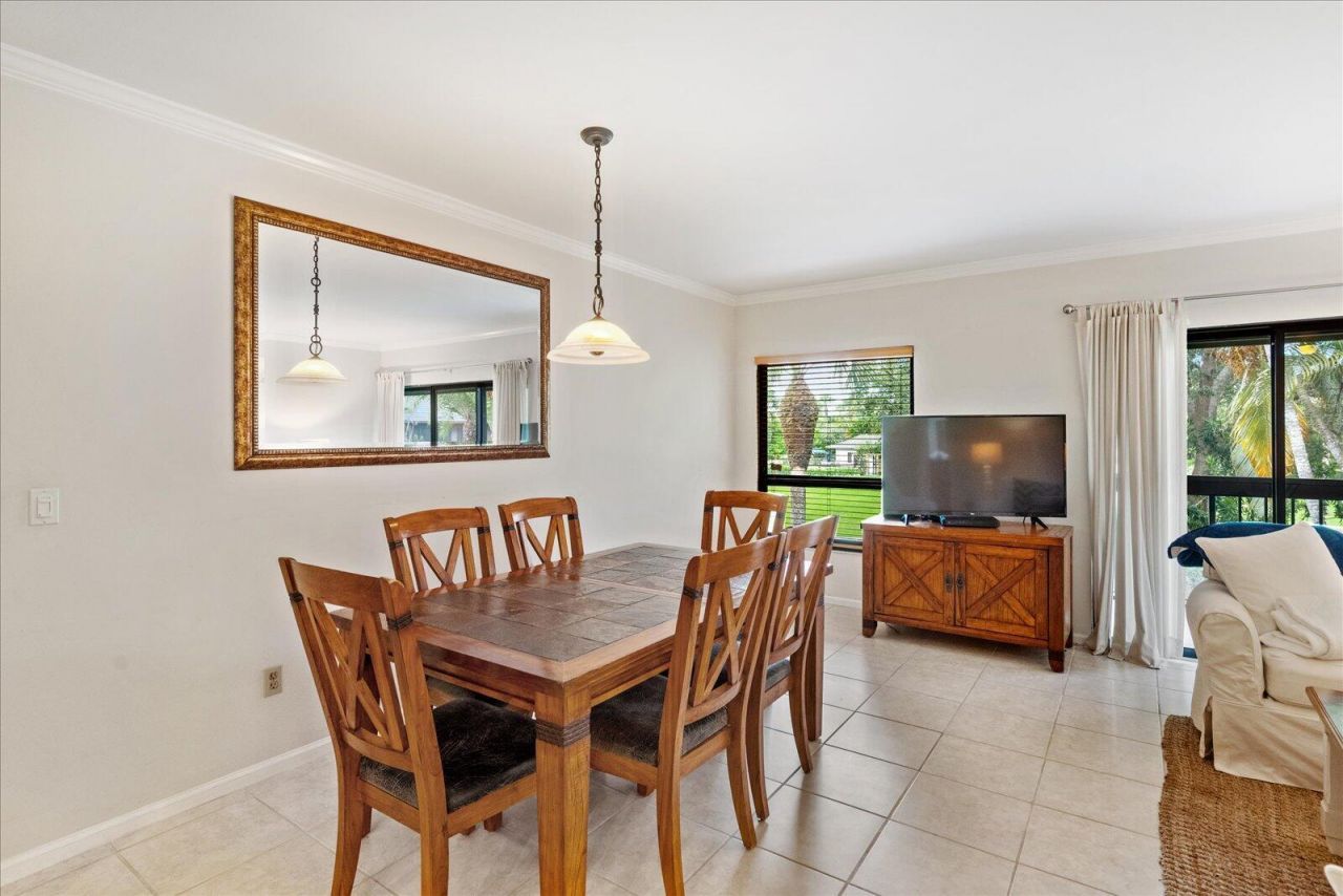 13334 Polo Club Road, Unit 329, Wellington, FL 33414 Photo