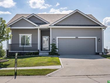 7310 N 167th Street, Bennington, NE 68007