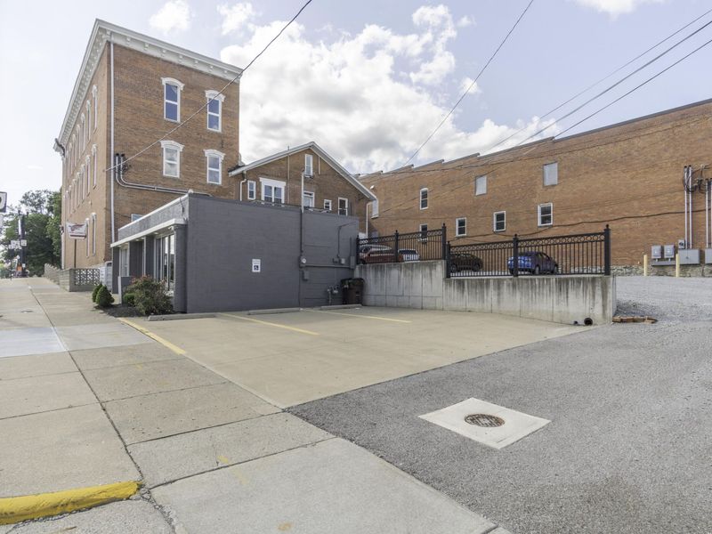 212 E Court Street, Sidney, OH 45365 Photo 4