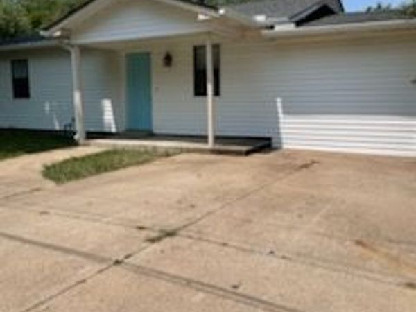 1210 E 140th Street North , Collinsville, OK 74021