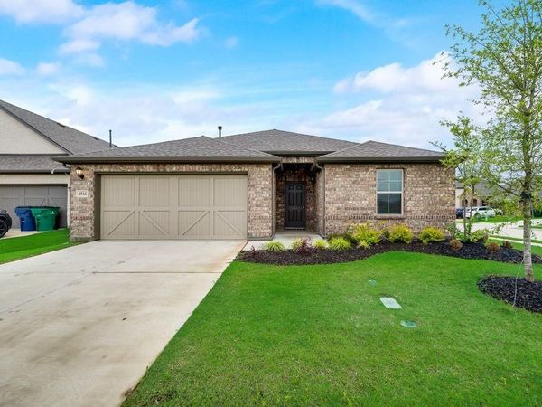 4544 Hemingway Avenue, Celina, TX 76227