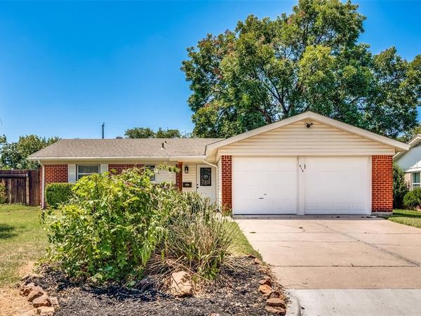 613 Whitener Road, Euless, TX 76040