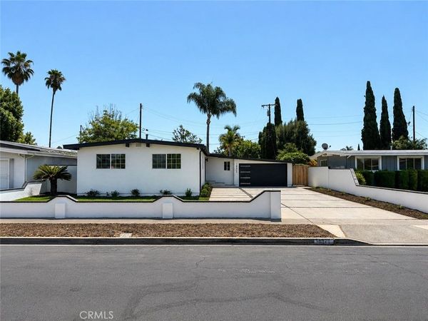 14372 Livingston, Tustin, CA 92780