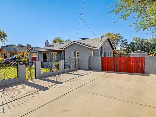 2638 E WILLETTA Street, Phoenix, AZ 85008