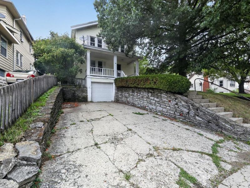 2832 Shaffer Avenue, Cincinnati, OH 45211 Photo 2