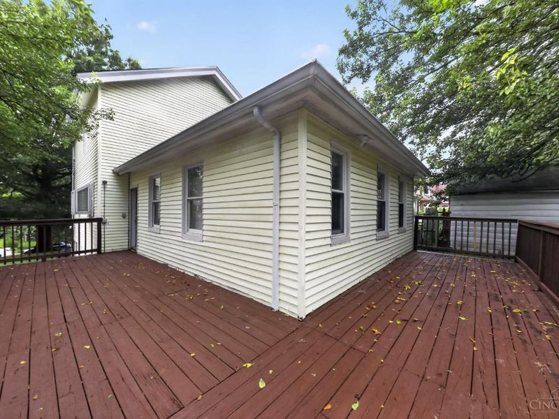 2832 Shaffer Avenue, Cincinnati, OH 45211 Photo 6