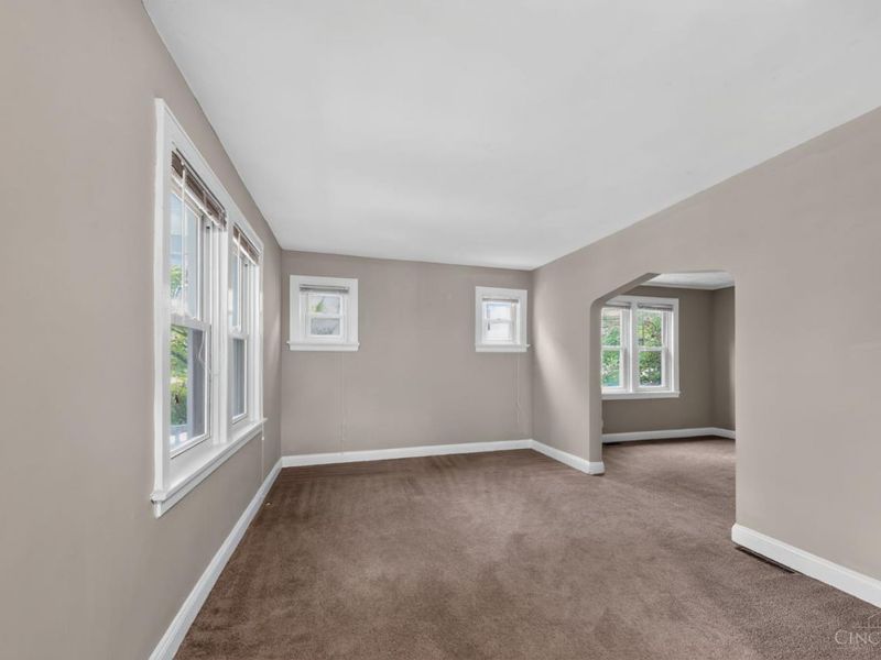2832 Shaffer Avenue, Cincinnati, OH 45211 Photo 9