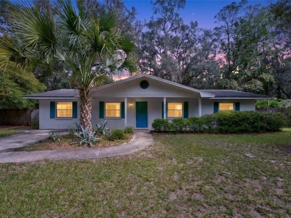 4820 NE 4TH PLACE , GAINESVILLE, FL 32641