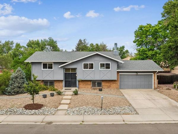11931 E Hawaii Circle, Aurora, CO 80012