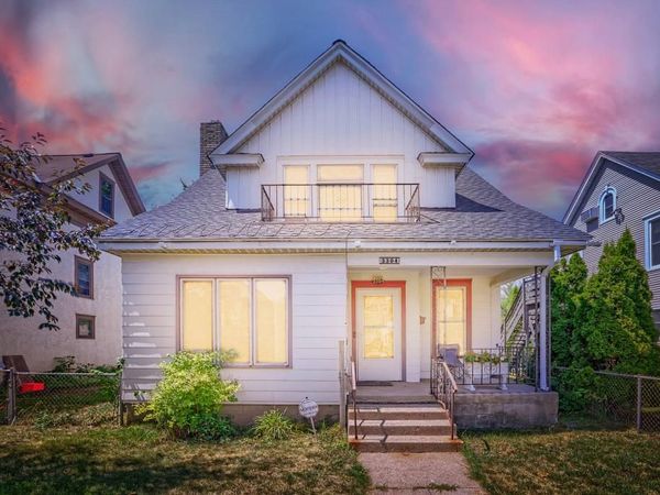 3304 Grand Avenue S, Minneapolis, MN 55408