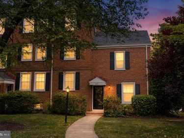 4901 30TH STREET S , ARLINGTON, VA 22206