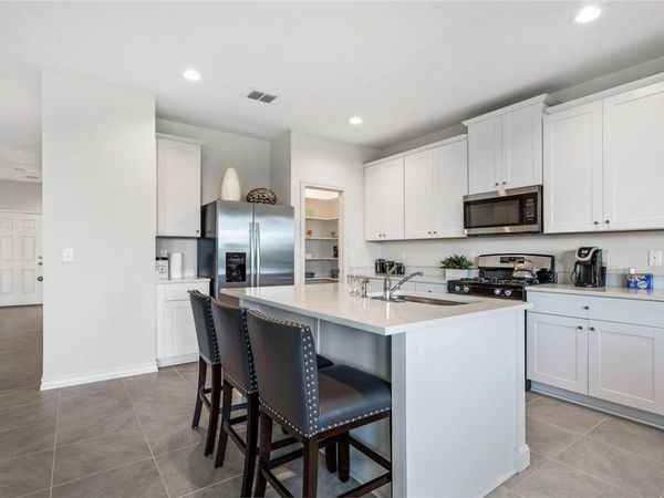 1356 Eagle Ridge TRL , Leander, TX 78641