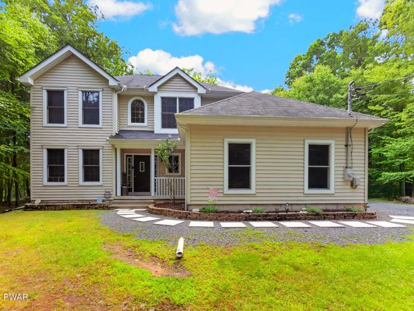 195 Aspen Drive, Milford, PA 18337
