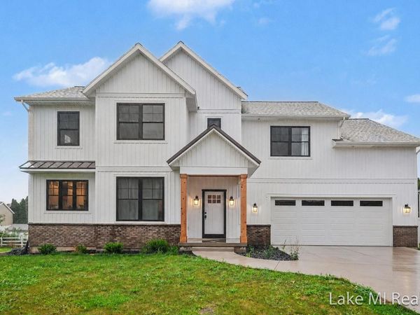 5655 Courtney Lynn Court, Wyoming, MI 49418