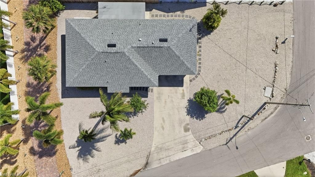 345 Donora Blvd , Fort Myers Beach, FL 33931 Photo