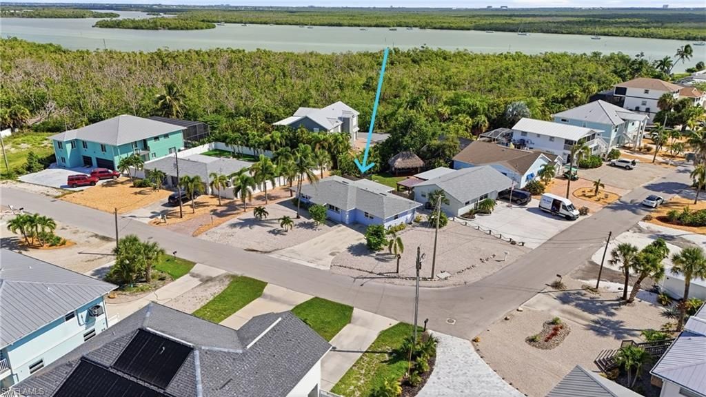 345 Donora Blvd , Fort Myers Beach, FL 33931 Photo