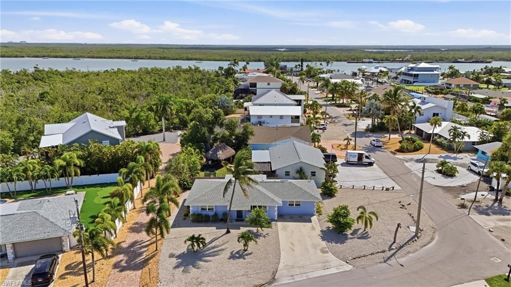 345 Donora Blvd , Fort Myers Beach, FL 33931 Photo