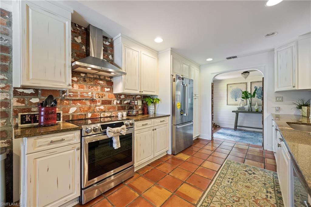 2430 Mcgregor Blvd, Fort Myers, FL 33901 Photo