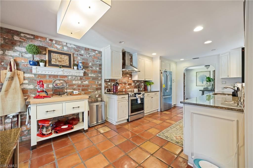 2430 Mcgregor Blvd, Fort Myers, FL 33901 Photo