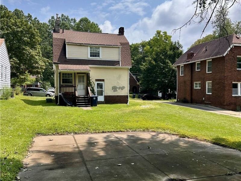 466 Watson Street , Akron, OH 44305 Photo 5