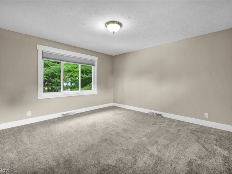 2060 Kingsborough Drive , Painesville Township, OH 44077 Photo 20