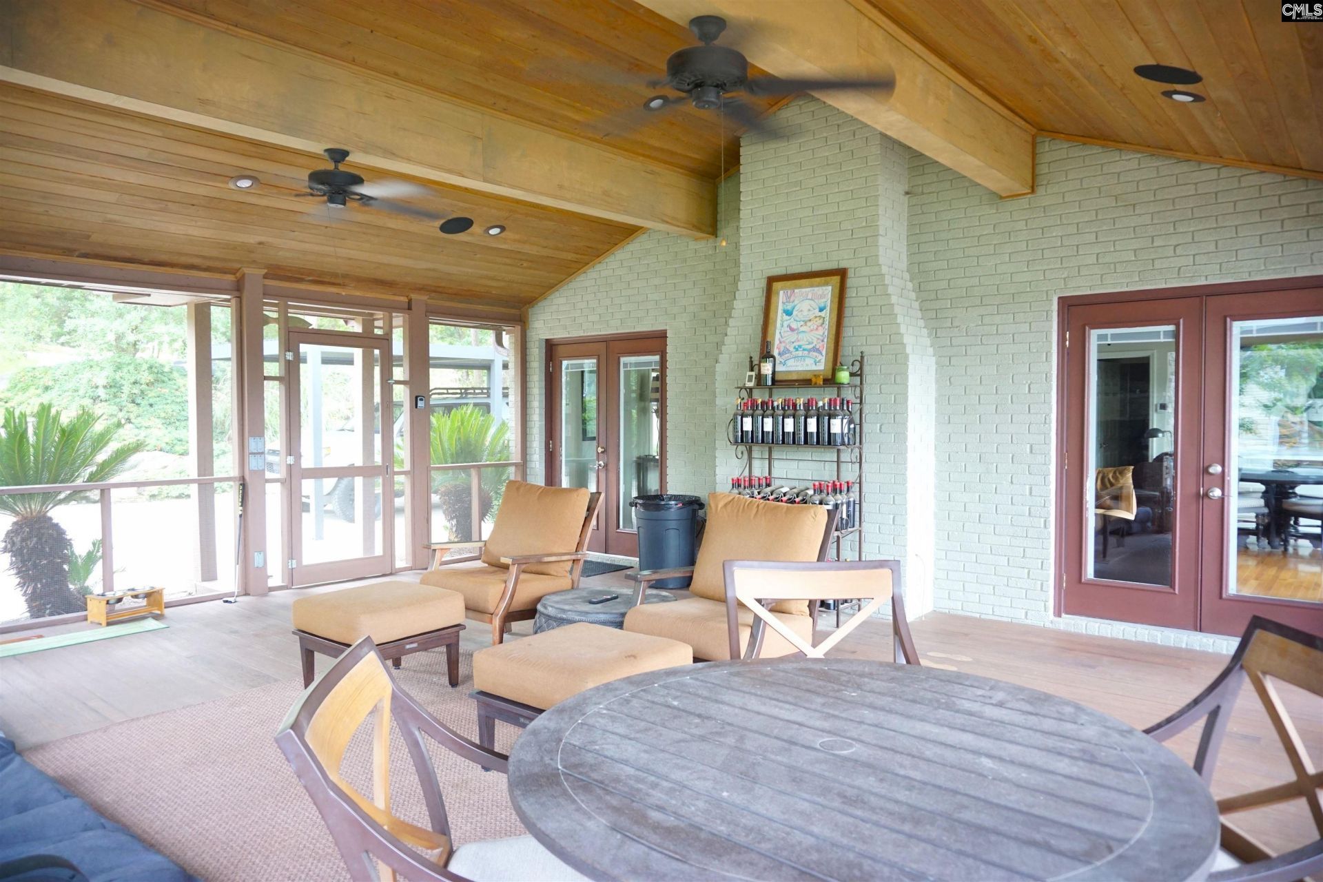 218 Lakeshore Drive  Photo 15
