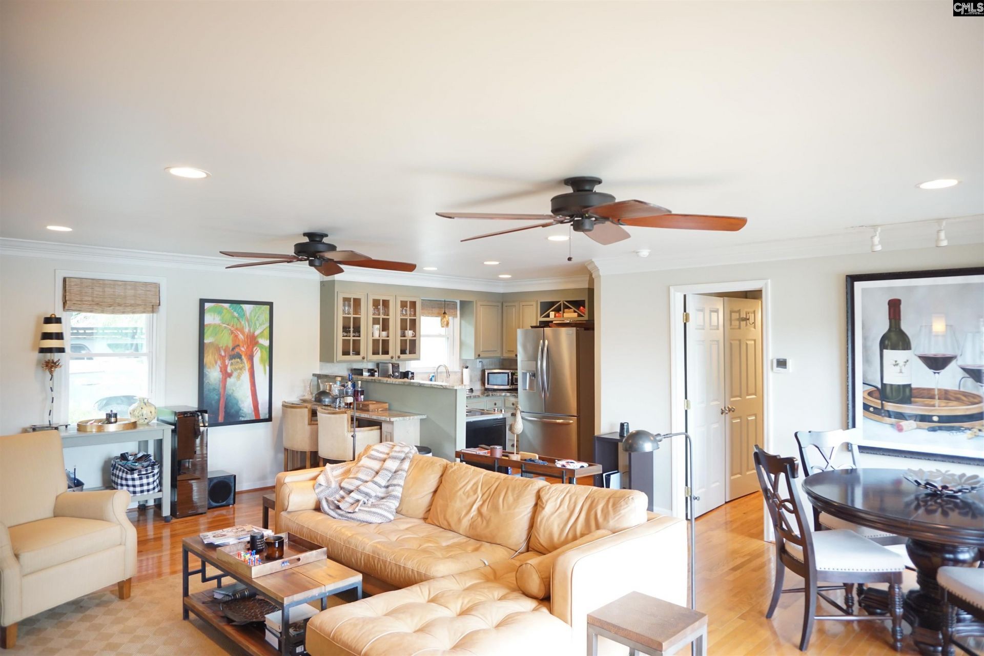 218 Lakeshore Drive  Photo 19