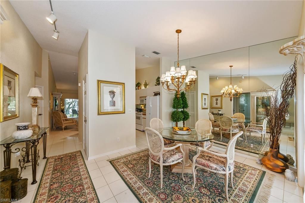 7050 Barrington Cir , Unit 201, Naples, FL 34108 Photo
