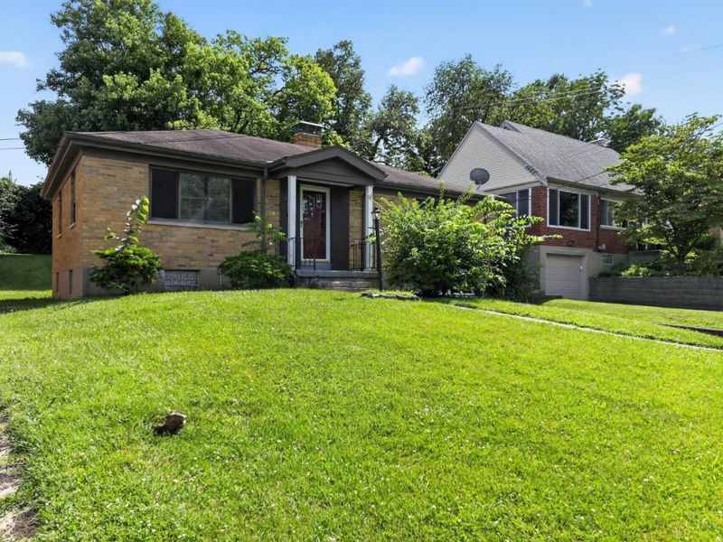 5227 Highview Drive, Cincinnati, OH 45238 Photo 3