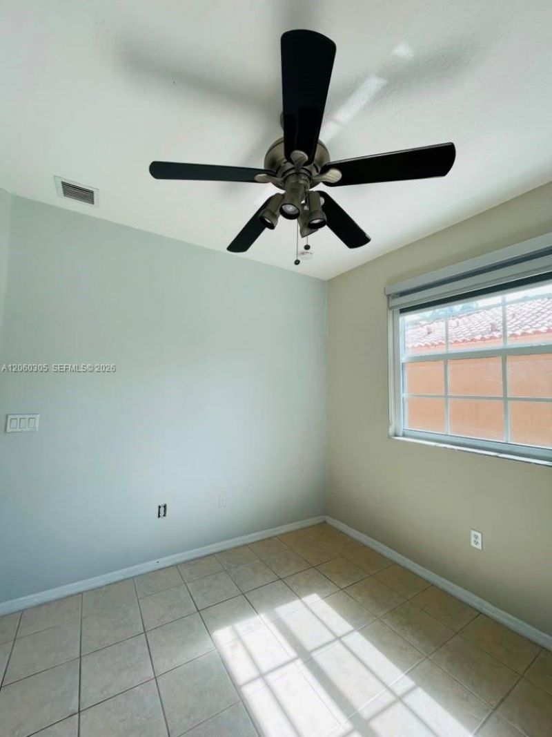 790 SW 107th Ave, Unit 301, Pembroke Pines, FL 33025 Photo