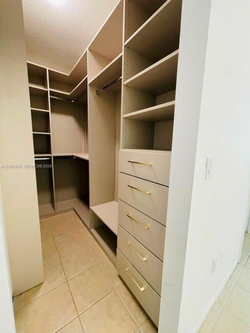 790 SW 107th Ave, Unit 301, Pembroke Pines, FL 33025 Photo