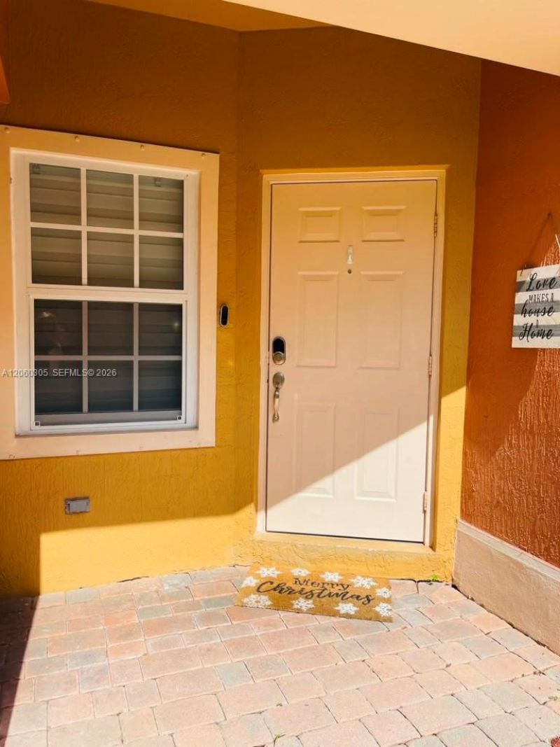 790 SW 107th Ave, Unit 301, Pembroke Pines, FL 33025 Photo