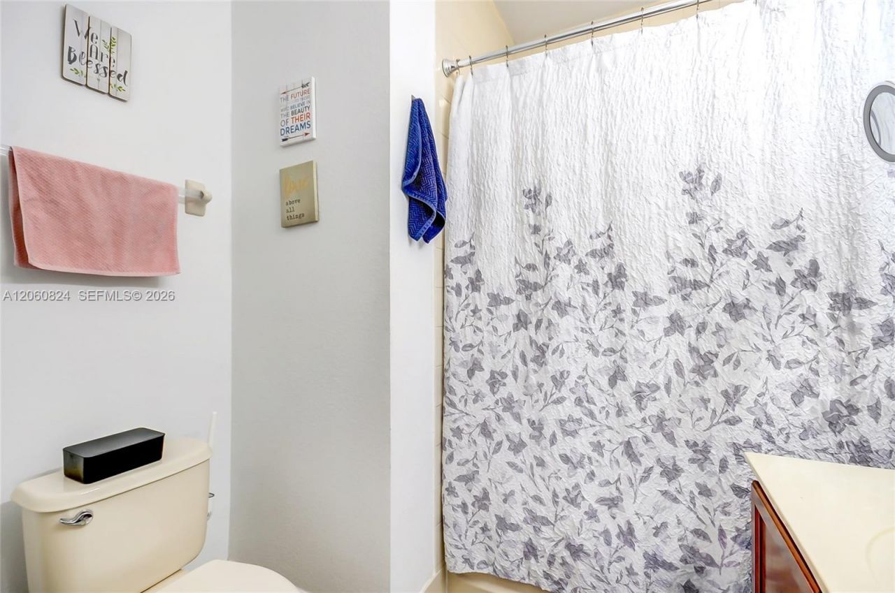 11403 NW 89th St , Unit 217, Doral, FL 33178 Photo