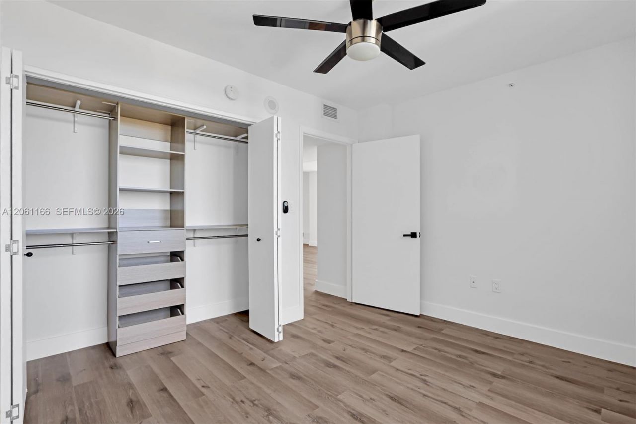 1330 West Ave , Unit 3007, Miami Beach, FL 33139 Photo